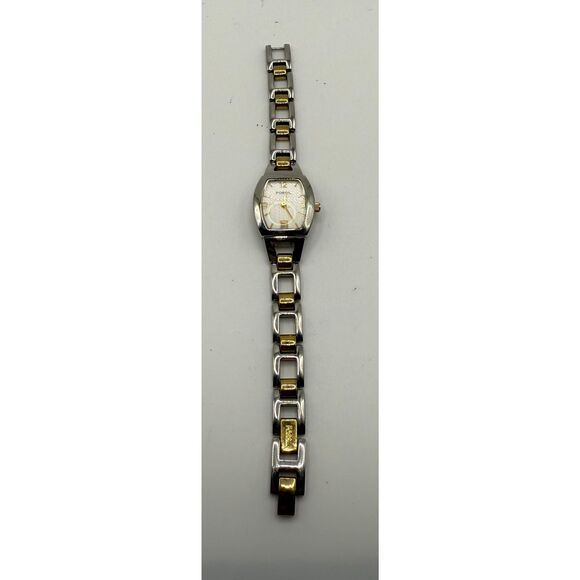 Fossil F2 Silver Tone Oval FaceCase Link Bracelet Band Watch Stainless Steel - Picture 4 of 10